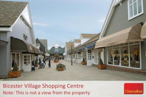 Close to Bicester Village