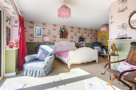 A37 - Cuckoo Down...