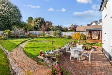 A05 - 7 Maryfield...