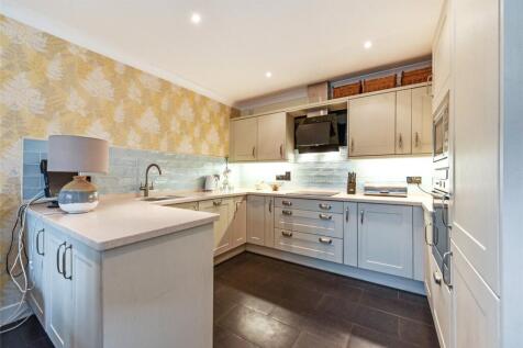Kitchen/Dining Rm