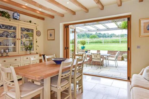 Kitchen/Breakfast Rm