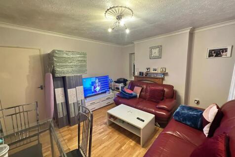 WhatsApp Image 2025-12-22 at 12.14.27 (8).jpeg