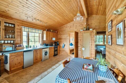 Log Cabin dining area