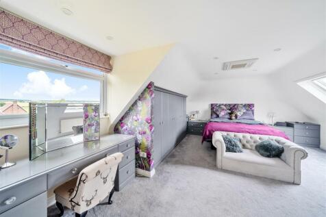Master Bedroom Suite