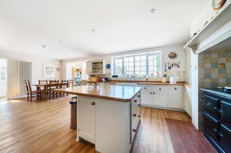 Kitchen.jpg