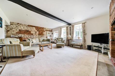 Sitting  Room jpg