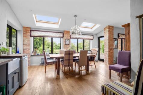 Breakfast room
