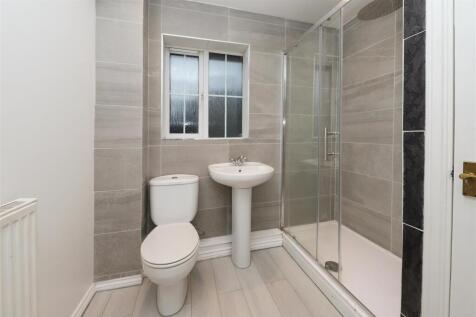 Ensuite Shower room