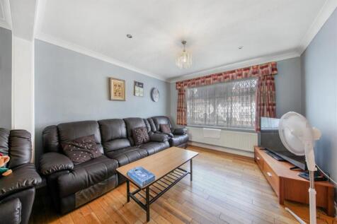 59 Review Road - vXSx2kGAcK6Dqnv2Dzhw.jpg