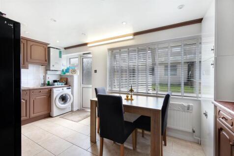 59 Review Road - zmSZ2rdQHiEmhFOFPmFk.jpg