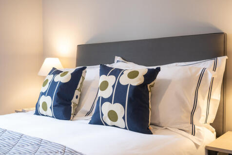 Showhome 140A-18