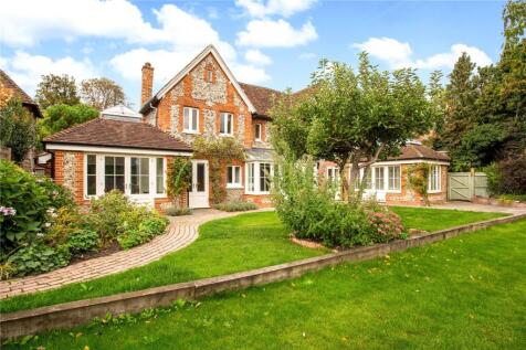 Properties For Sale in Henley-On-Thames - Flats & Houses For Sale in ...