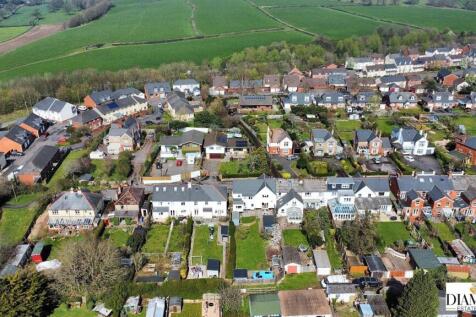 dji_fly_20250404_131904_883_1743769170455_photo_op