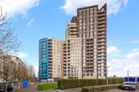 Western Gateway, Roy