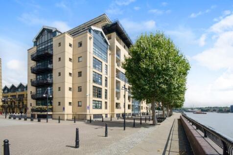 Exterior - Chart Hou