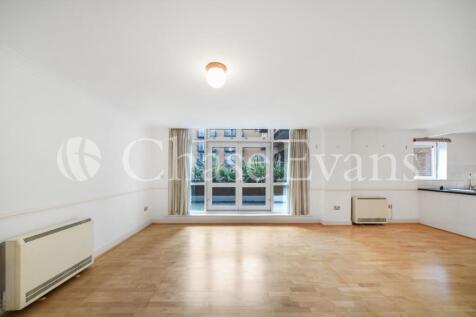 Langbourne Place, Is