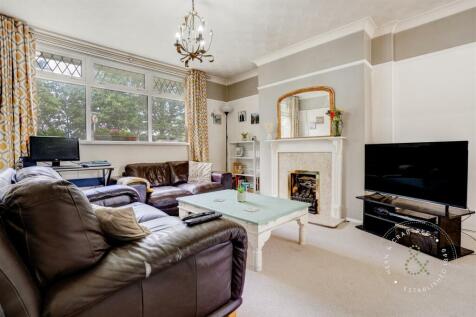 Manor Way, Whitchurch, Hern Crabtree (9).jpg