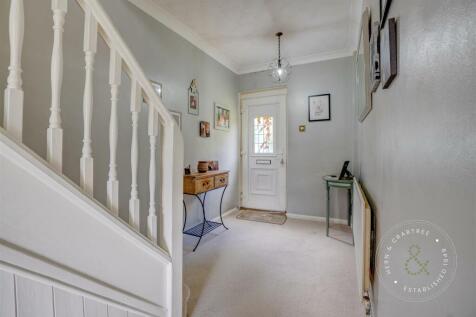 Manor Way, Whitchurch, Hern Crabtree (13).jpg