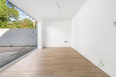 The Paddock (22).jpg