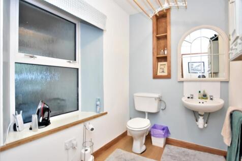 Ground floor WC