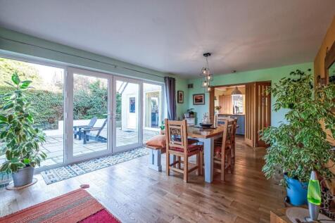 3 Lands Close (1 of 3).jpg