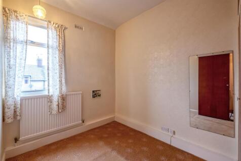 34 Douglas Street (10 of 15).jpg