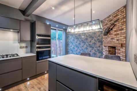 5 Snaefell View (3 of 20).jpg