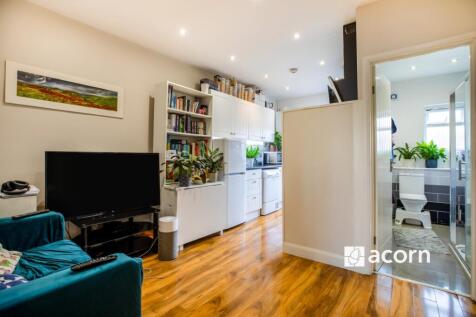 c22fbae7-4daf-f01...