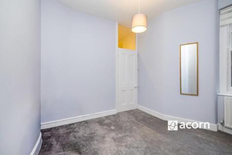 9c883815-c9df-f01...