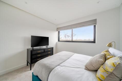 1380622-10-691330...