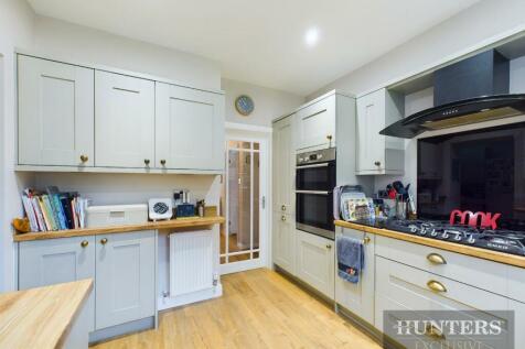 CAM03696G0-PR0269-STILL033.jpg