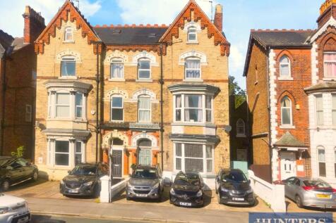 17356f4b-13 20Wellington 20Front 20Shot (2).jpg