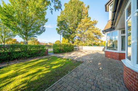 25236 99 Kingsgate_004.jpg