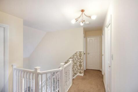 17 - Hallway 3.jpg