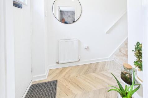 Bluebell Close, Anslow, Burton-on-Trent (3).jpg