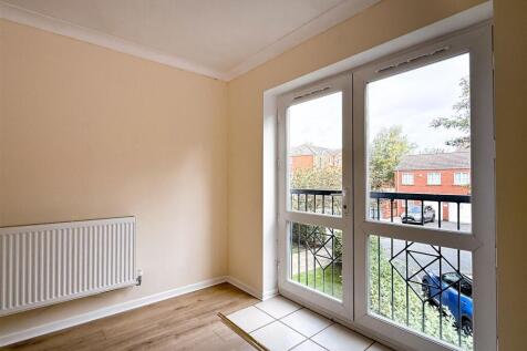 Grants Yard, Burton on Trent (5).jpg