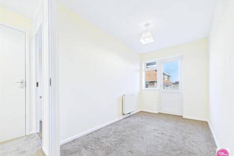 Britannia Drive, Stretton (12).jpg