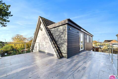 Moat Bank, Bretby (30).jpg