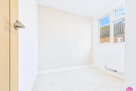 Moat Bank, Bretby (35).jpg