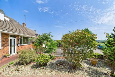 York Close, Midway (2).jpg