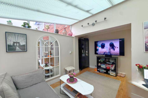 189002a8-0e71-4e53-946f-6496aca7df73