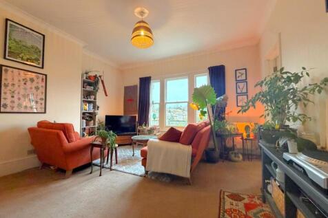 PHOTO-2025-11-27-15-04-09