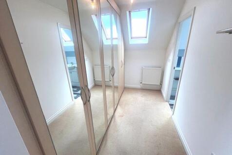 Dressing Area off Bedroom 1
