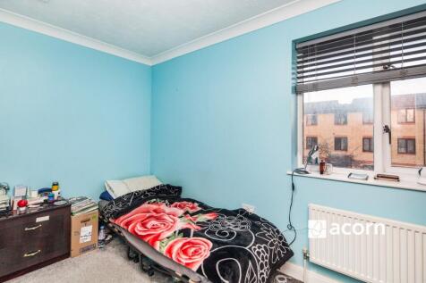 d869b04a-f0c9-f01...