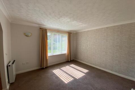 Living room...jpg