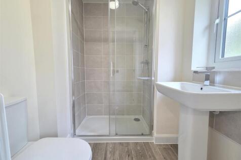 Ensuite Shower Room