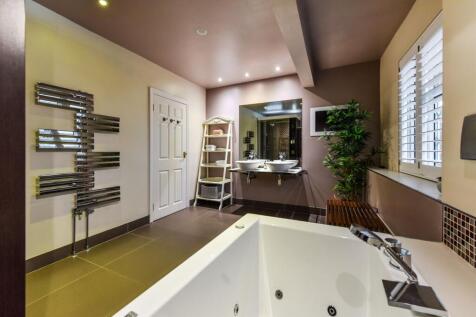 Master Ensuite