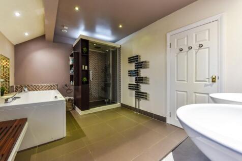 Master Ensuite