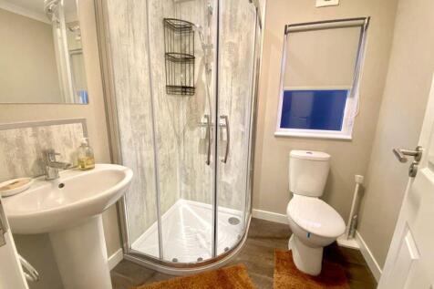 Ensuite Shower Room