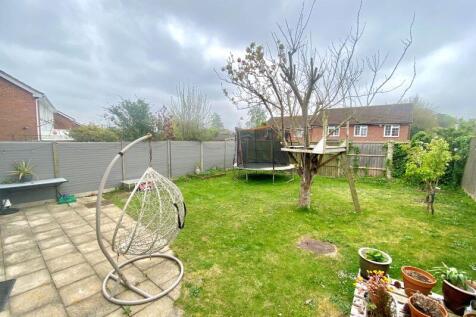 Enclosed Rear Garden